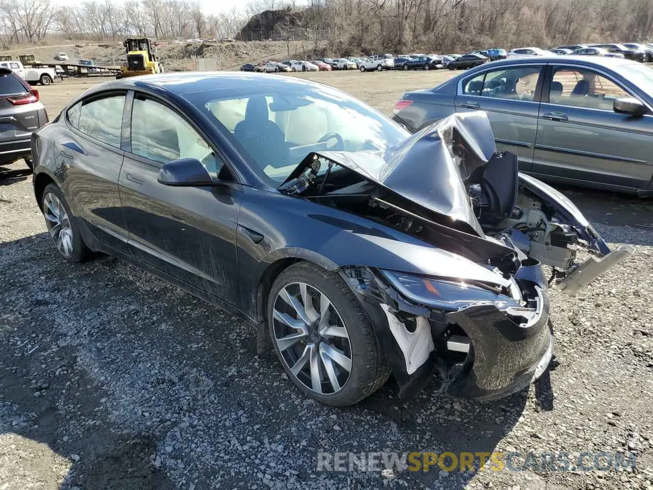 4 Photograph of a damaged car 5YJ3E1EB6SF921092 TESLA MODEL 3 2025