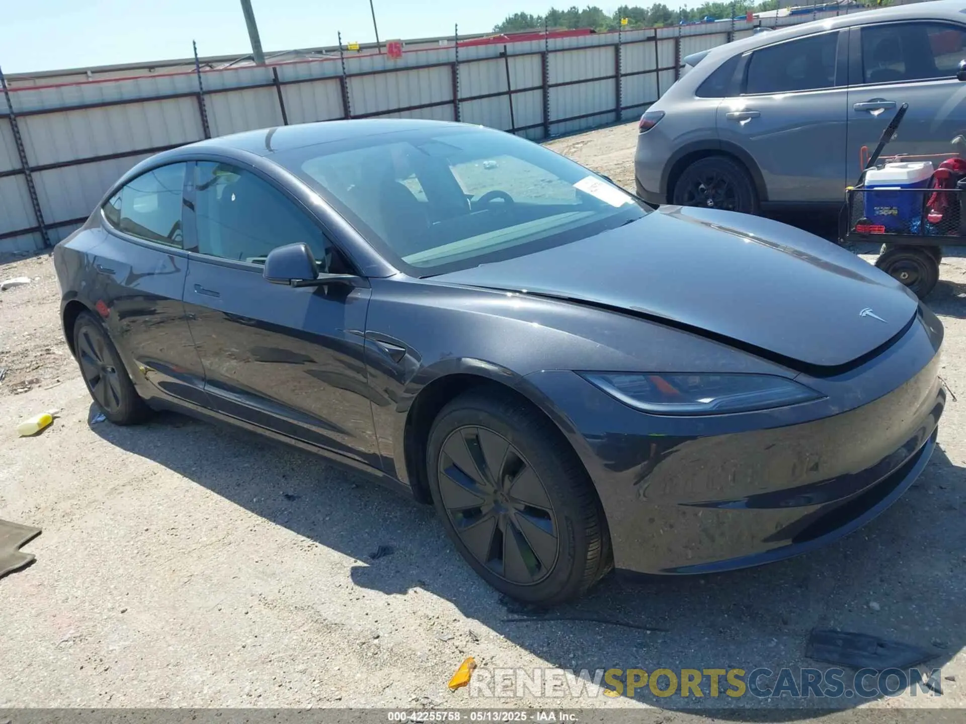 1 Photograph of a damaged car 5YJ3E1EB6SF924607 TESLA MODEL 3 2025