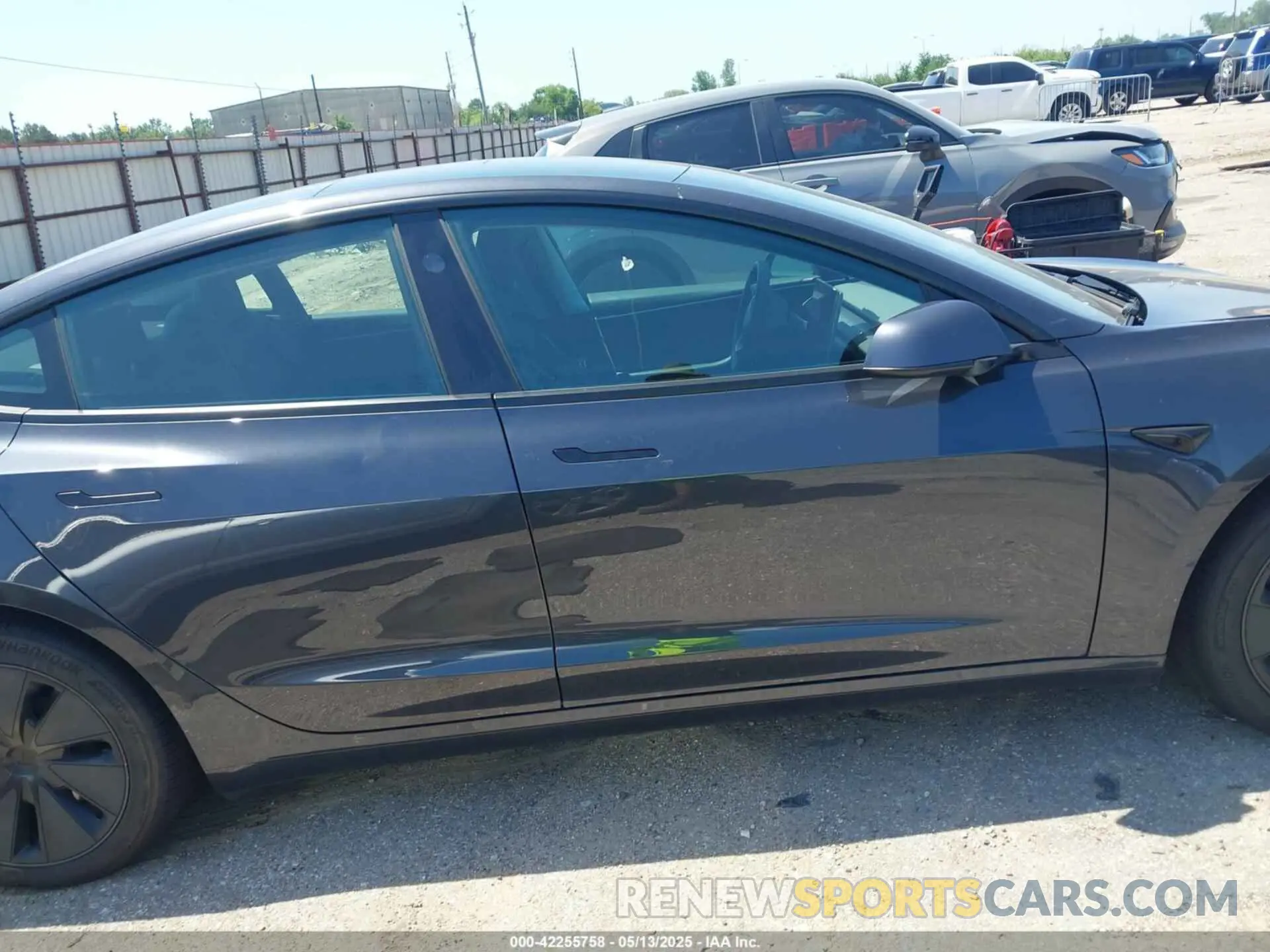 12 Photograph of a damaged car 5YJ3E1EB6SF924607 TESLA MODEL 3 2025