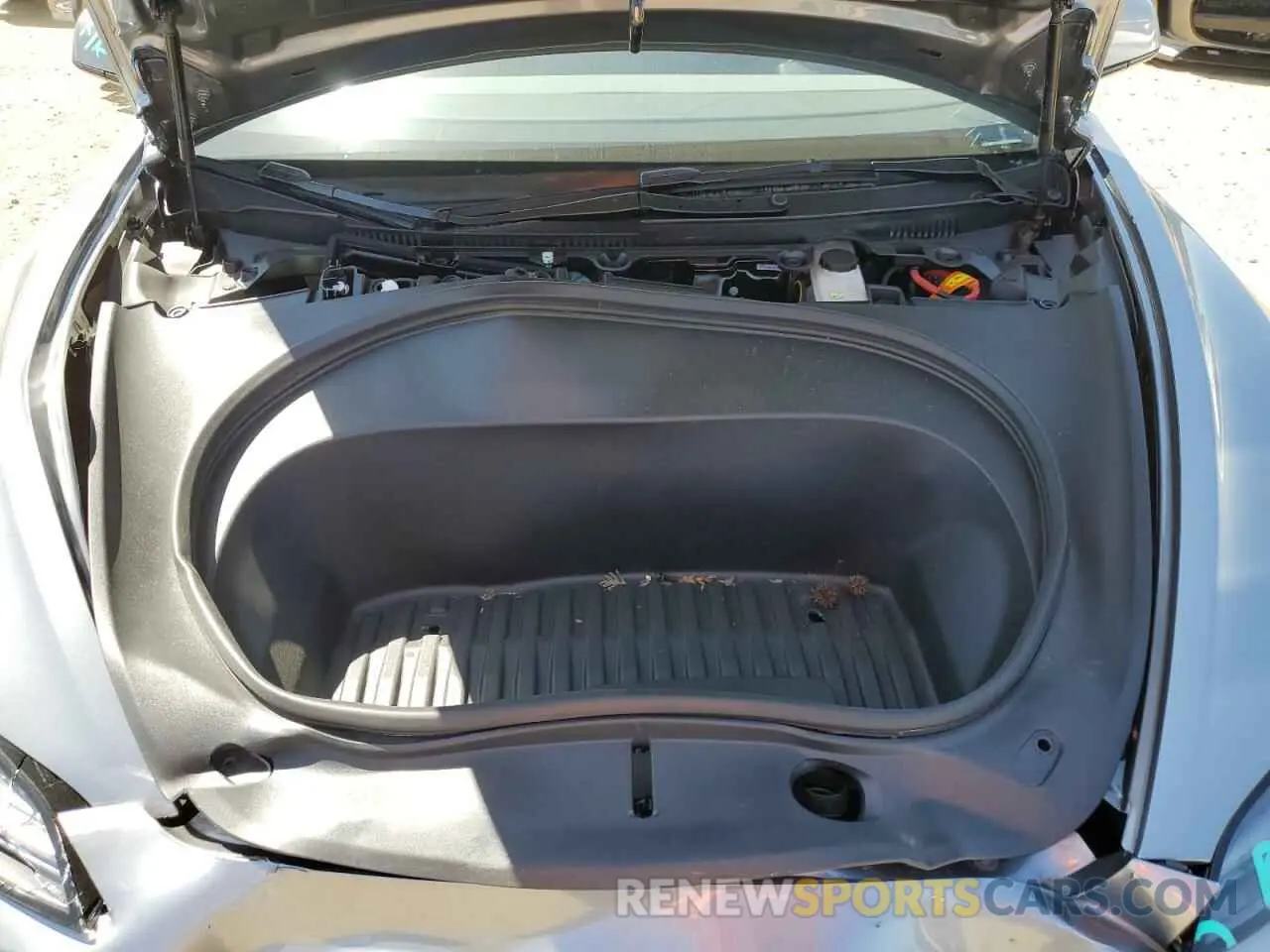 13 Photograph of a damaged car 5YJ3E1EB7SF932568 TESLA MODEL 3 2025