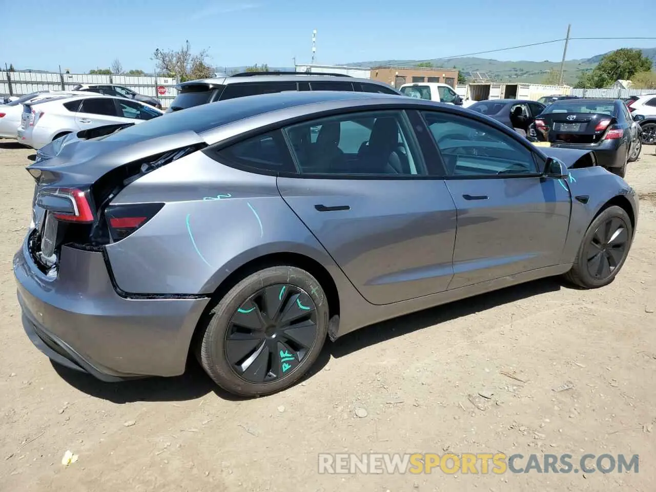 3 Photograph of a damaged car 5YJ3E1EB7SF932568 TESLA MODEL 3 2025