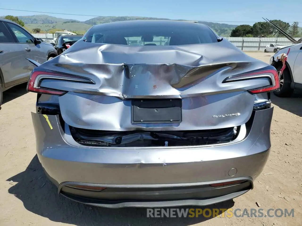 6 Photograph of a damaged car 5YJ3E1EB7SF932568 TESLA MODEL 3 2025