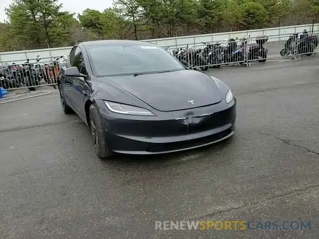 11 Photograph of a damaged car 5YJ3E1EB8SF927606 TESLA MODEL 3 2025