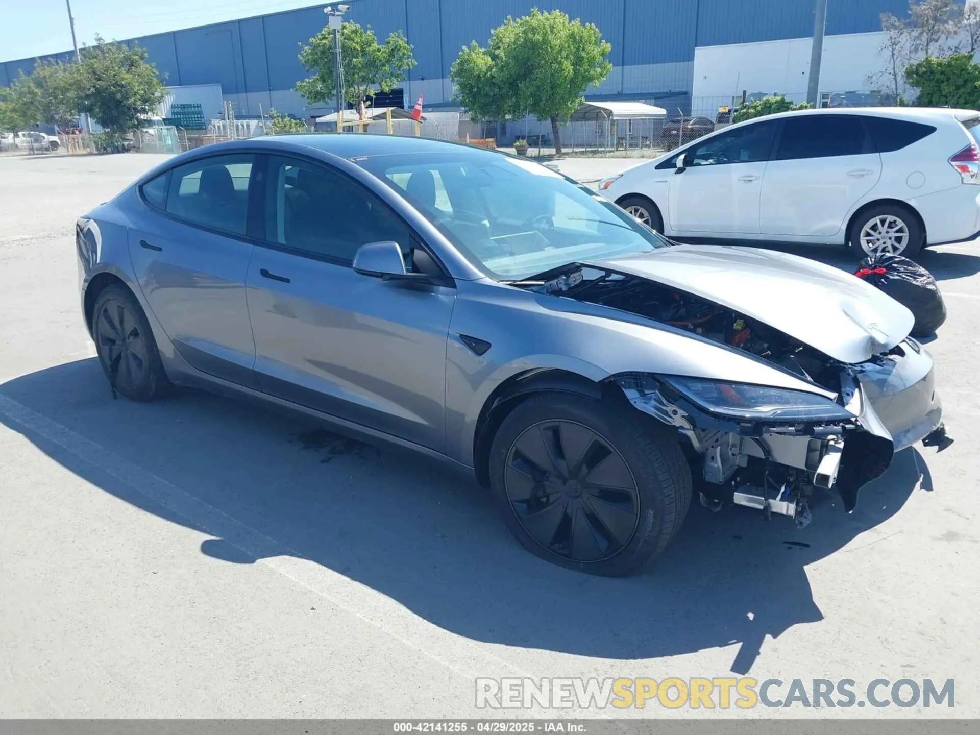 1 Photograph of a damaged car 5YJ3E1EB9SF873801 TESLA MODEL 3 2025