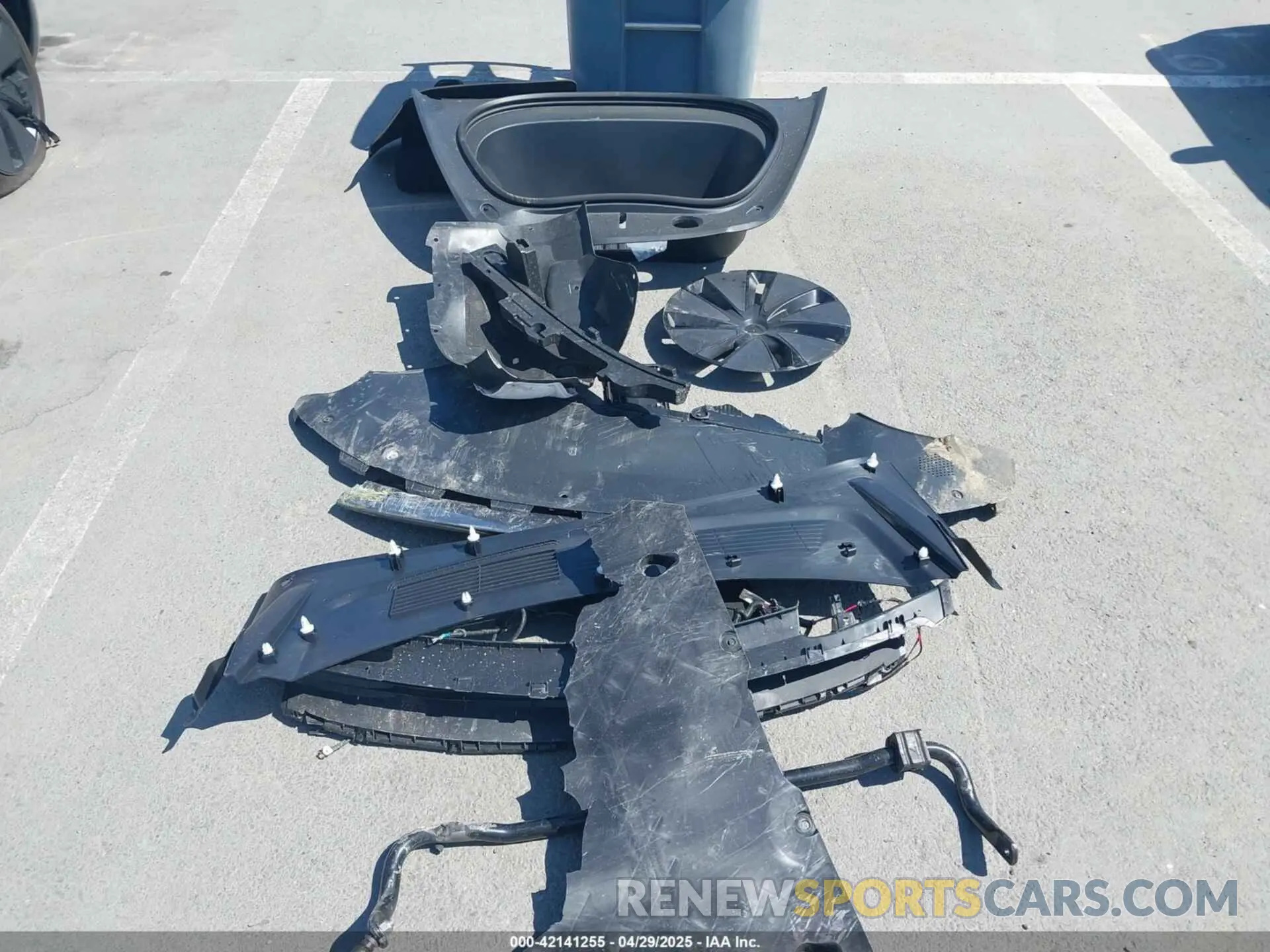 11 Photograph of a damaged car 5YJ3E1EB9SF873801 TESLA MODEL 3 2025
