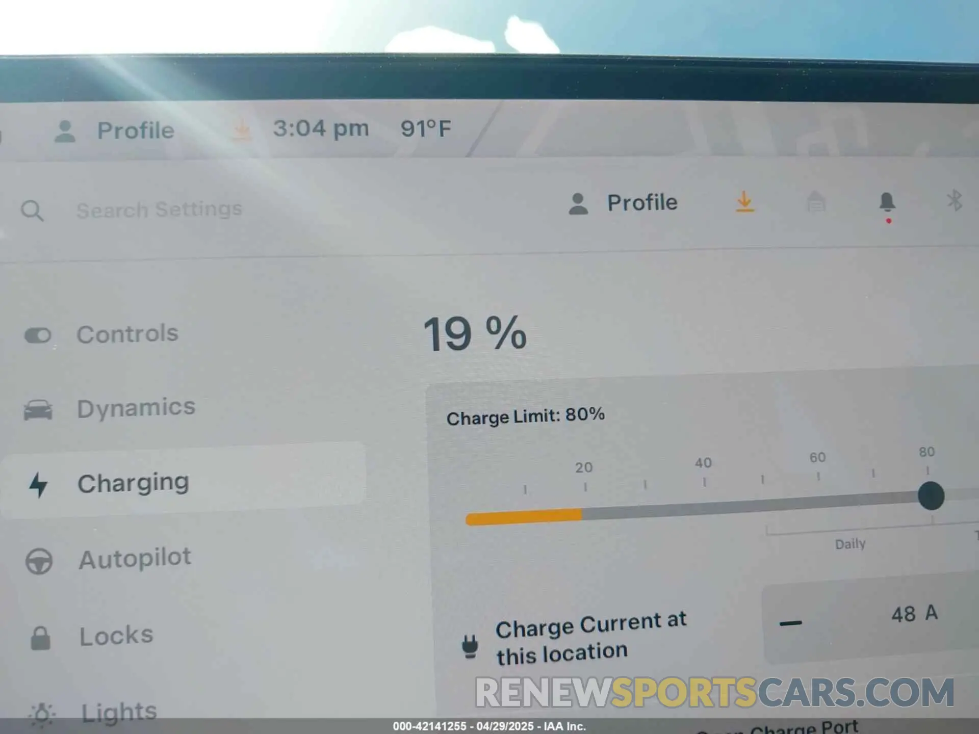 17 Photograph of a damaged car 5YJ3E1EB9SF873801 TESLA MODEL 3 2025