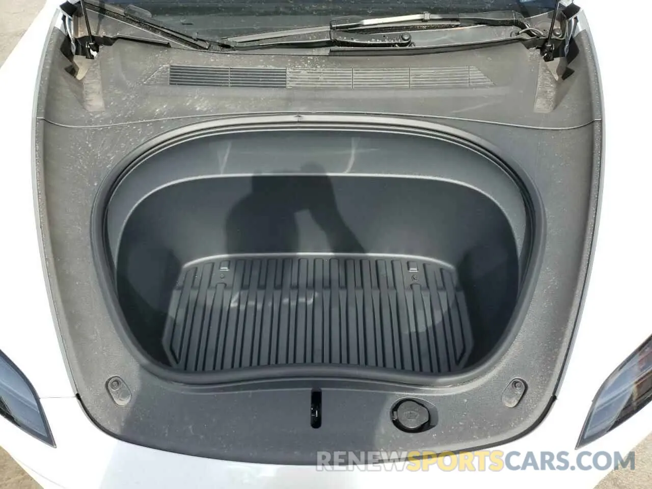 11 Photograph of a damaged car 5YJ3E1EB9SF902505 TESLA MODEL 3 2025