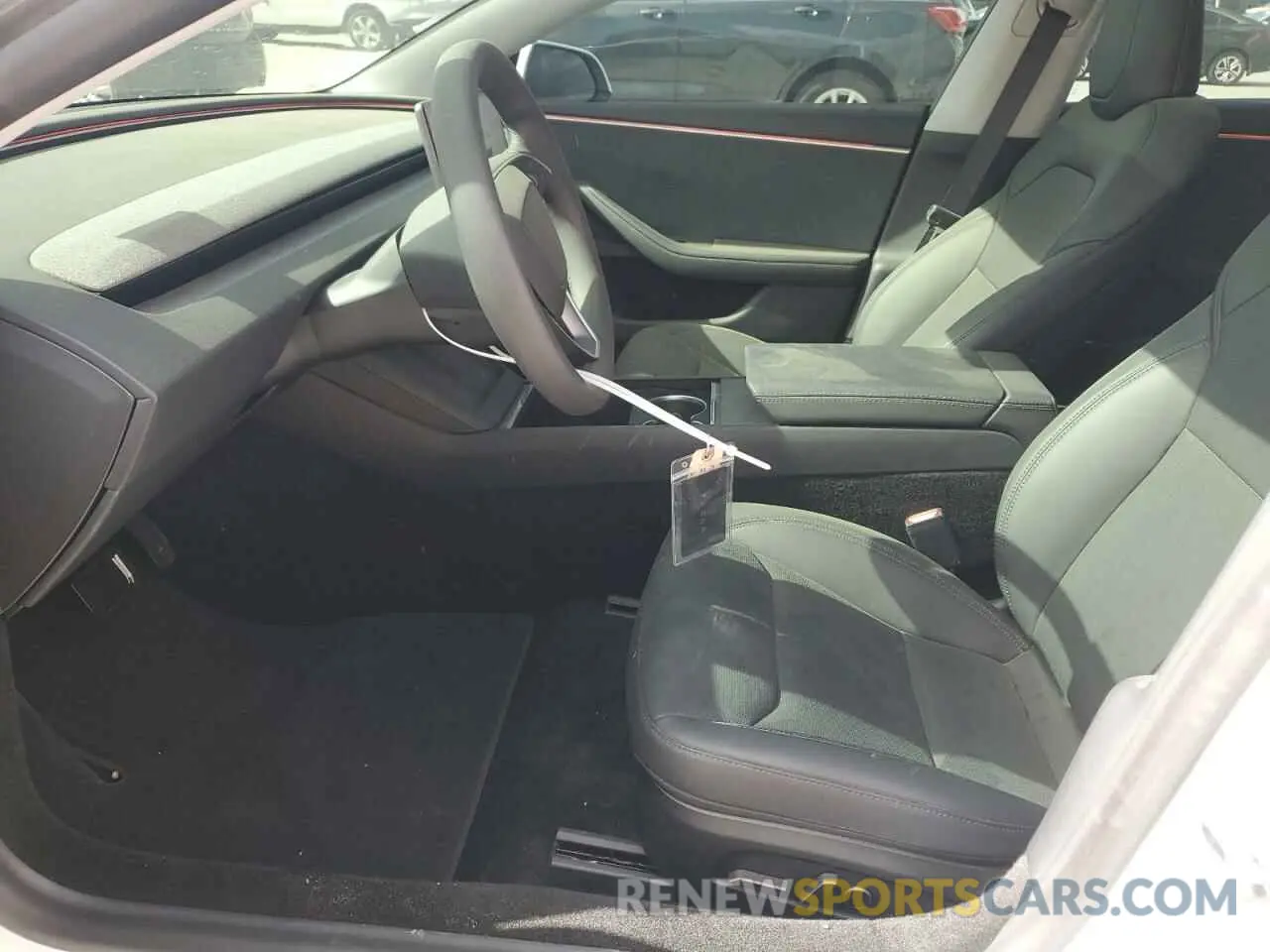 7 Photograph of a damaged car 5YJ3E1EB9SF902505 TESLA MODEL 3 2025