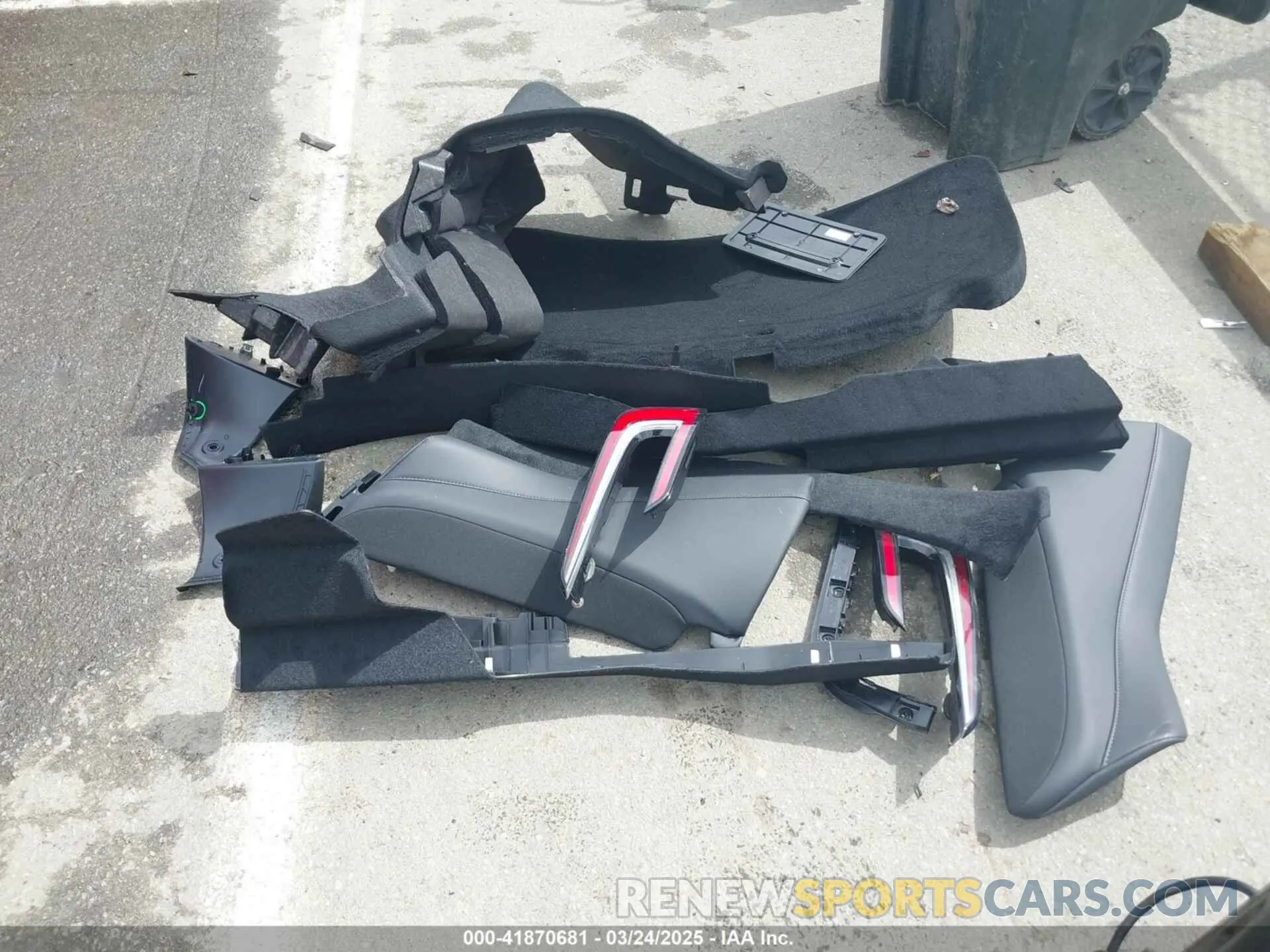 12 Photograph of a damaged car 5YJ3E1EB9SF928781 TESLA MODEL 3 2025