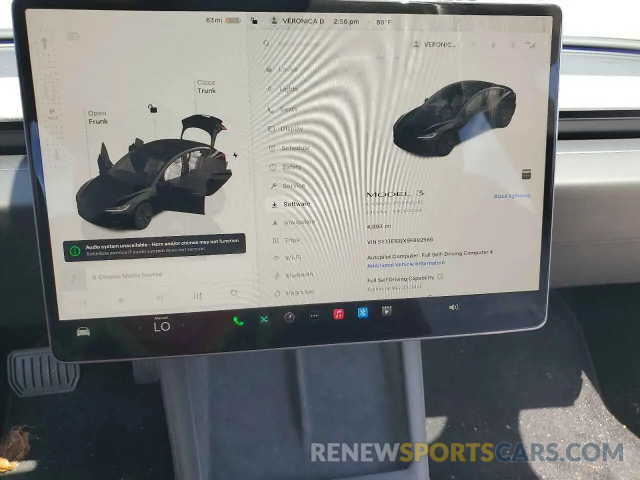 9 Photograph of a damaged car 5YJ3E1EBXSF892566 TESLA MODEL 3 2025