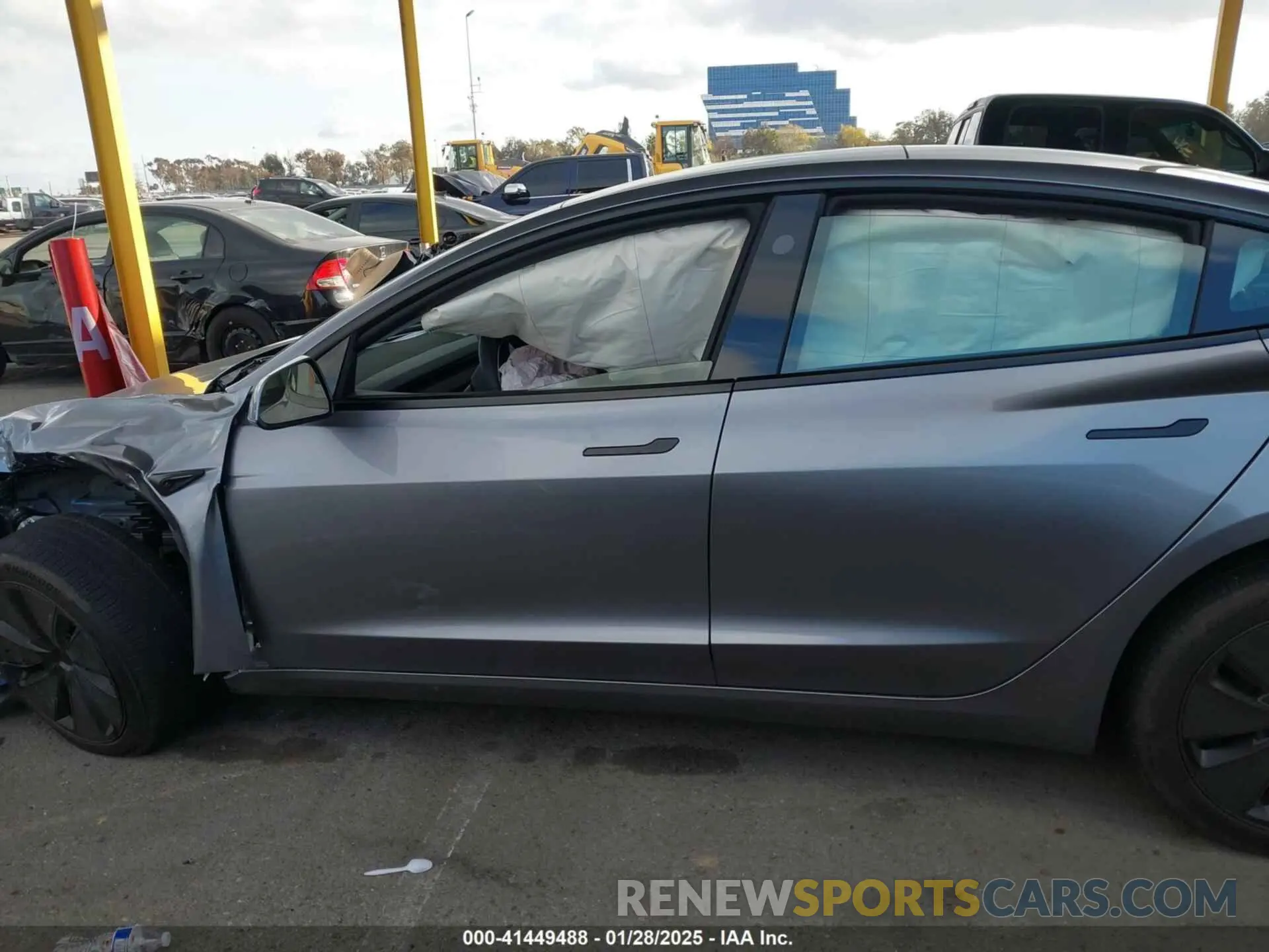 13 Photograph of a damaged car 5YJ3E1EBXSF912475 TESLA MODEL 3 2025