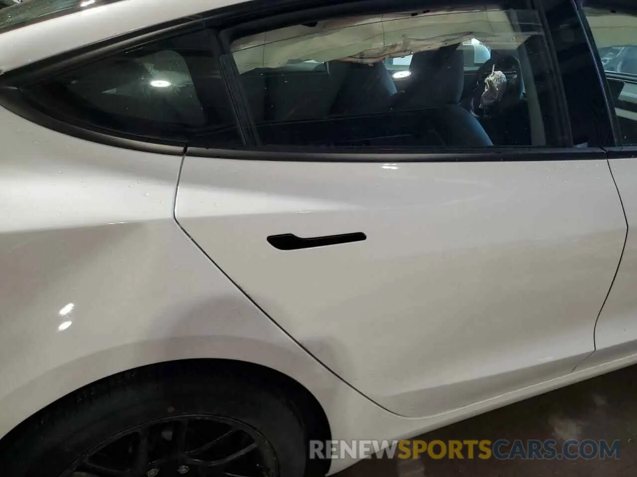 10 Photograph of a damaged car 5YJ3E1EBXSF942561 TESLA MODEL 3 2025