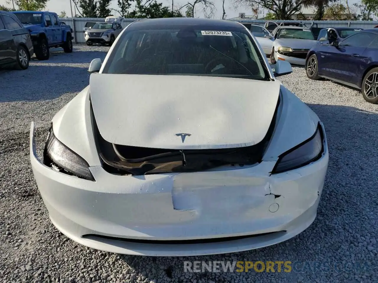 5 Photograph of a damaged car 5YJ3E1EBXSF951972 TESLA MODEL 3 2025