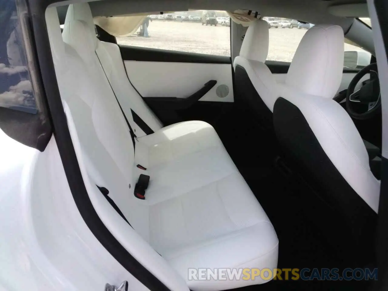 10 Photograph of a damaged car 5YJ3E1EBXSF968724 TESLA MODEL 3 2025