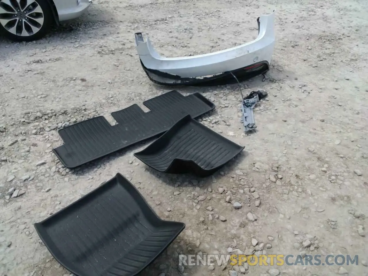 12 Photograph of a damaged car 5YJ3E1EBXSF968724 TESLA MODEL 3 2025