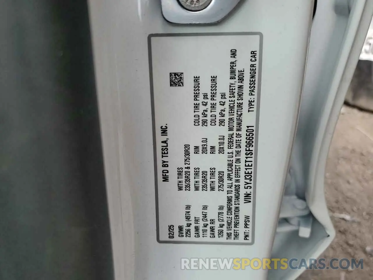 12 Photograph of a damaged car 5YJ3E1ET1SF966501 TESLA MODEL 3 2025