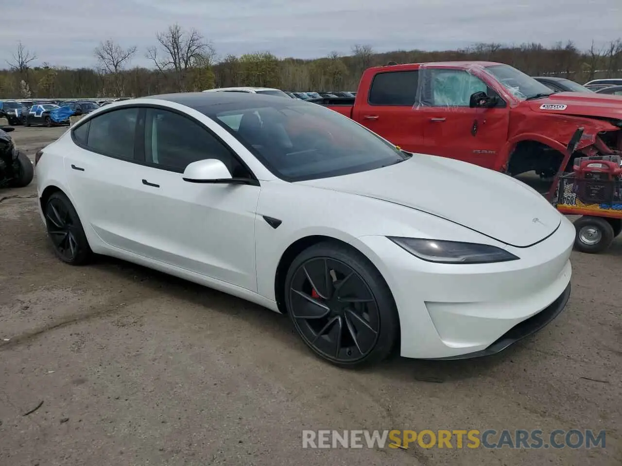4 Photograph of a damaged car 5YJ3E1ET1SF966501 TESLA MODEL 3 2025
