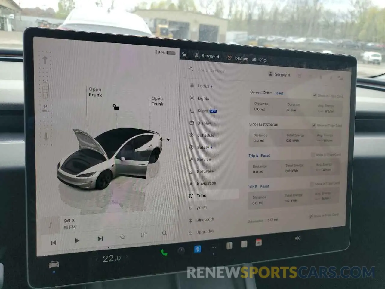 9 Photograph of a damaged car 5YJ3E1ET1SF966501 TESLA MODEL 3 2025