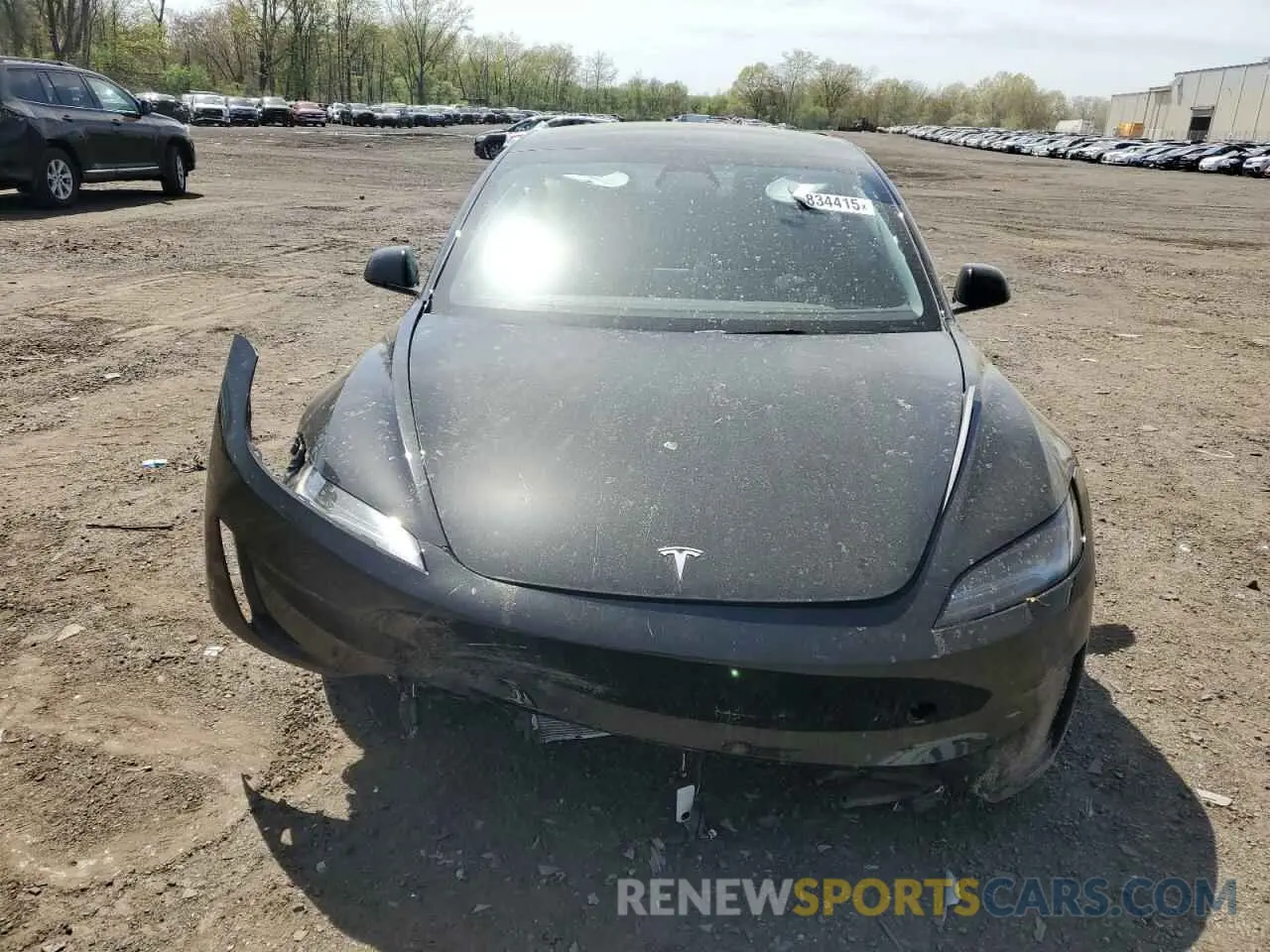 5 Photograph of a damaged car 5YJ3E1ET5SF952679 TESLA MODEL 3 2025