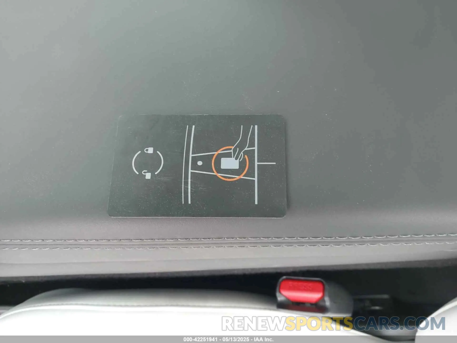 11 Photograph of a damaged car 5YJ3E1ET7SF939383 TESLA MODEL 3 2025