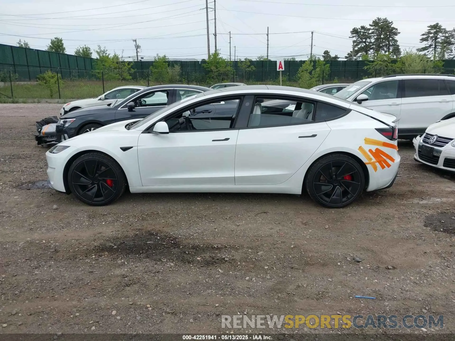 14 Photograph of a damaged car 5YJ3E1ET7SF939383 TESLA MODEL 3 2025