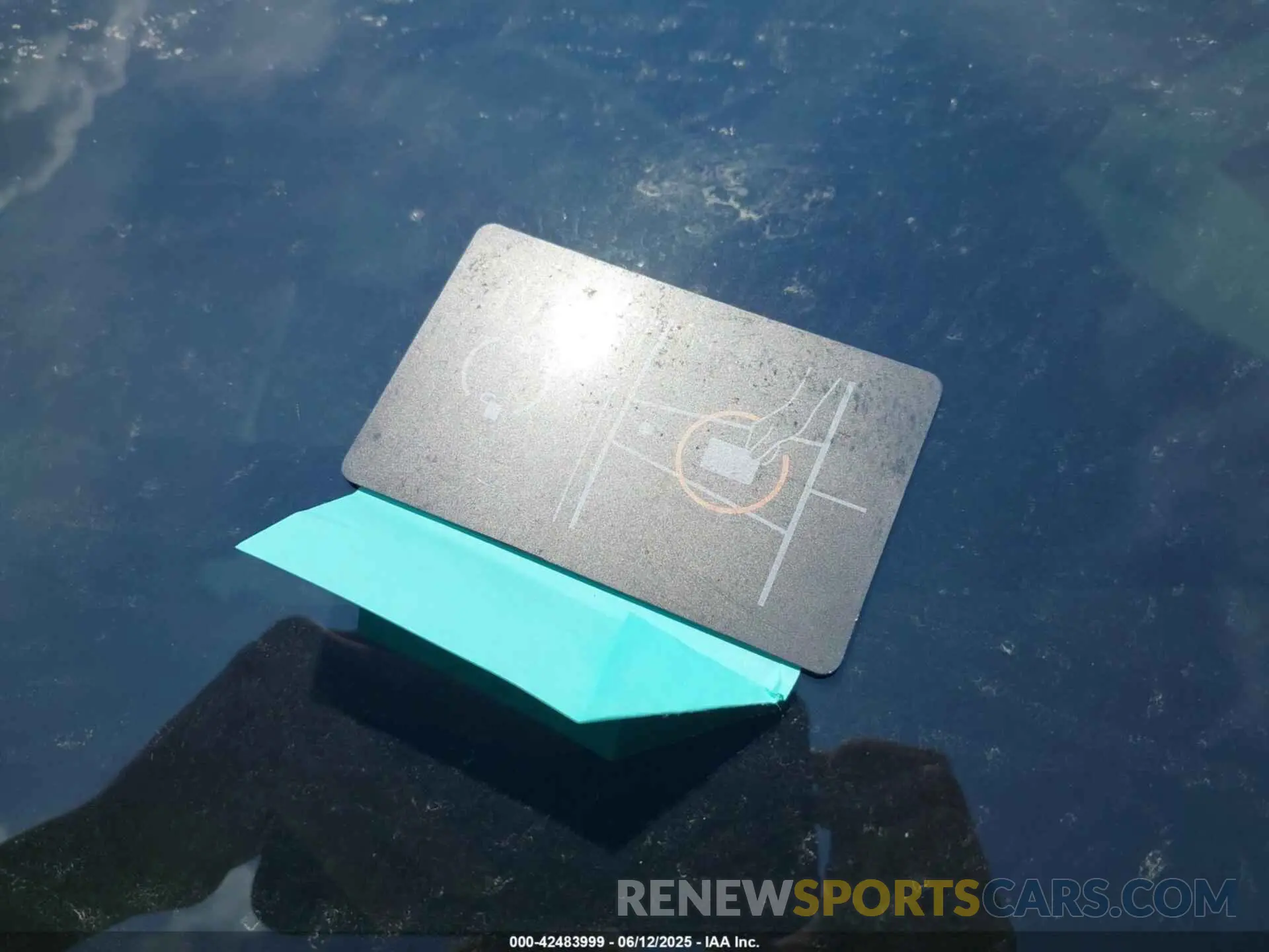 11 Photograph of a damaged car 5YJ3E1ET8SF932622 TESLA MODEL 3 2025