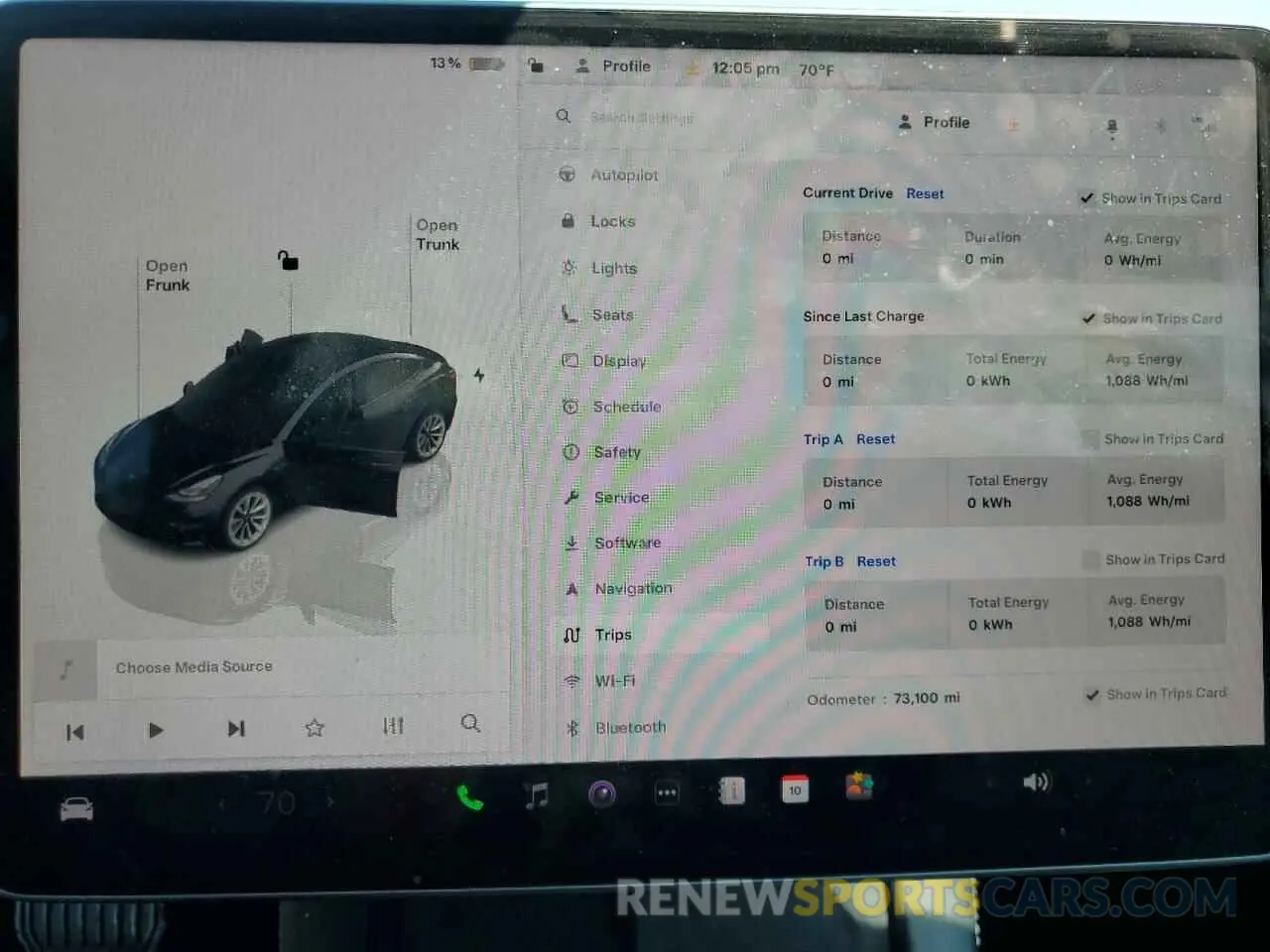 9 Photograph of a damaged car 5YJ3E1EA6NF370920 TESLA MODEL 3 AW 2022