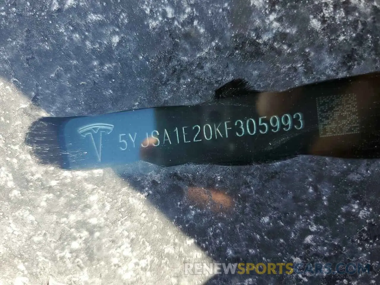 13 Photograph of a damaged car 5YJSA1E20KF305993 TESLA MODEL S 2019