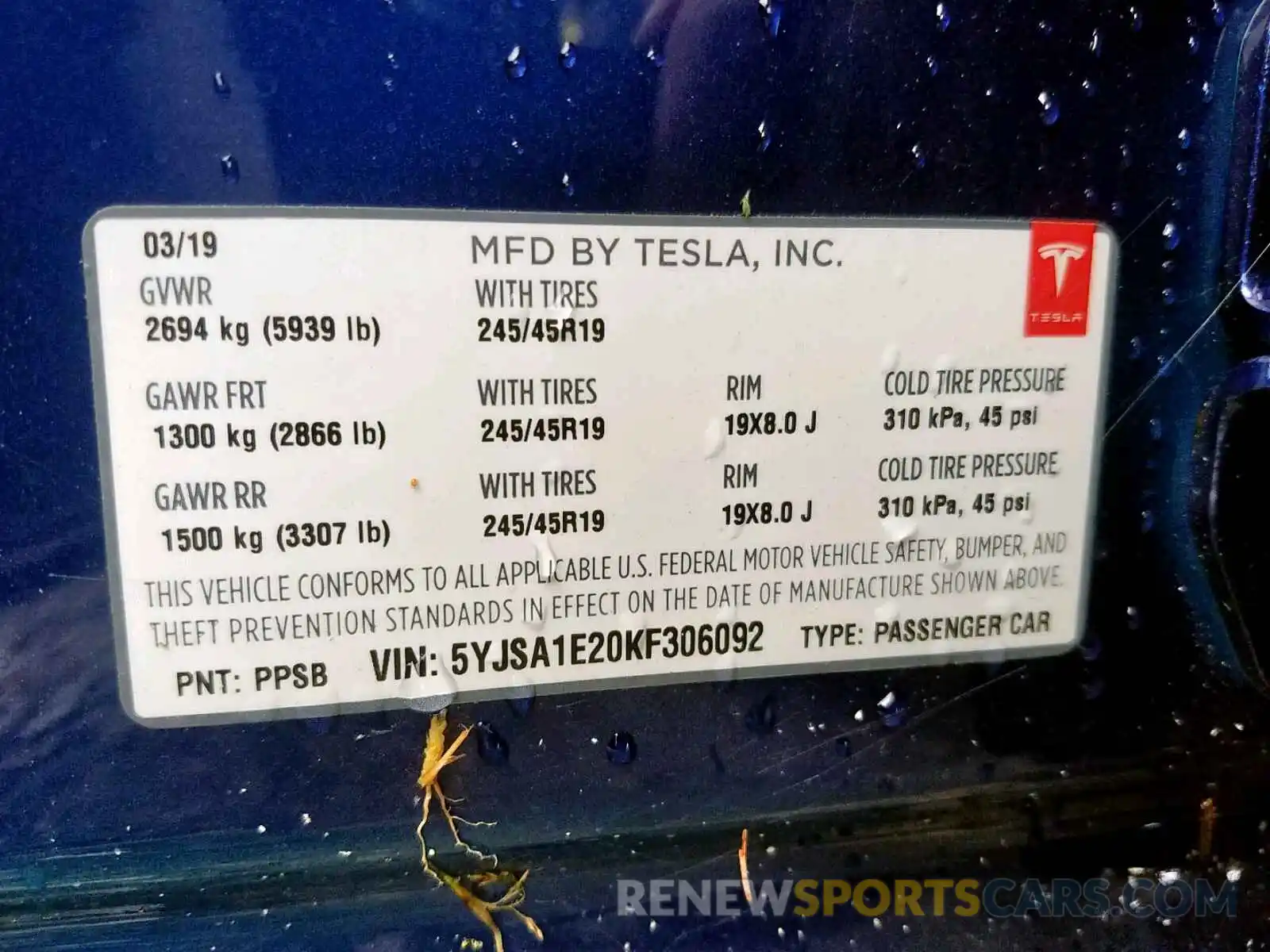 10 Photograph of a damaged car 5YJSA1E20KF306092 TESLA MODEL S 2019