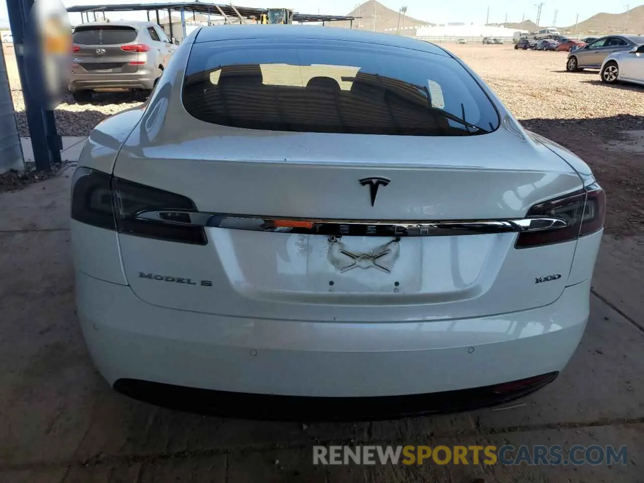 6 Photograph of a damaged car 5YJSA1E20KF307100 TESLA MODEL S 2019
