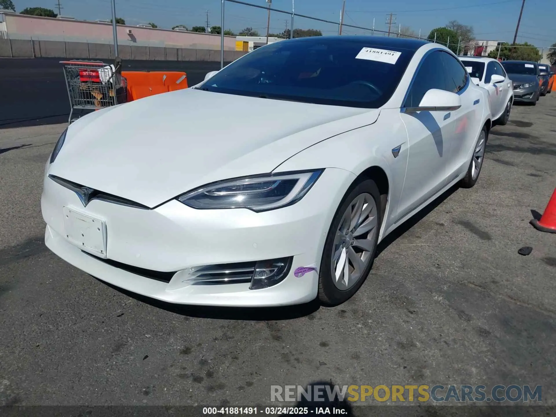 2 Photograph of a damaged car 5YJSA1E21KF307672 TESLA MODEL S 2019