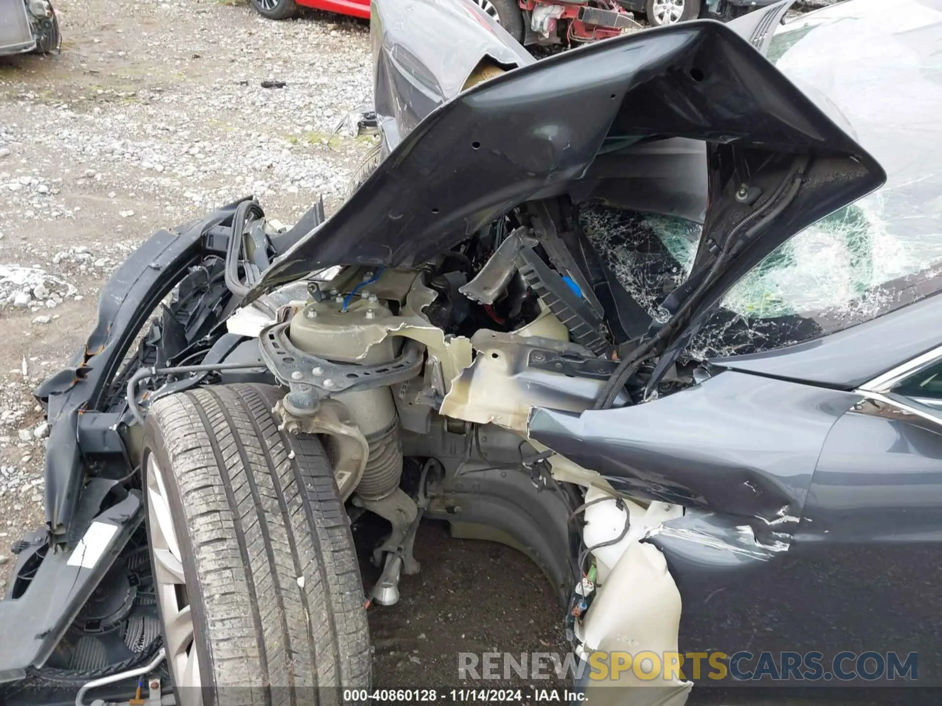 9 Photograph of a damaged car 5YJSA1E22KF302951 TESLA MODEL S 2019