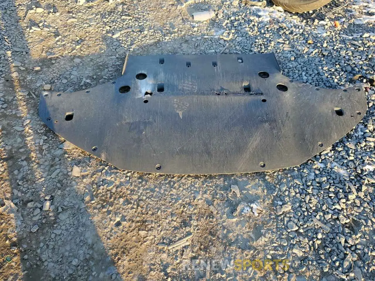 13 Photograph of a damaged car 5YJSA1E23KF330239 TESLA MODEL S 2019