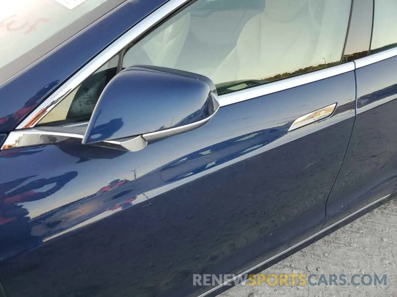 7 Photograph of a damaged car 5YJSA1E24KF330153 TESLA MODEL S 2019