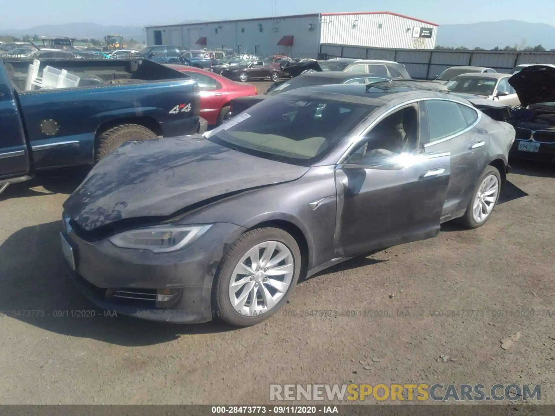 2 Photograph of a damaged car 5YJSA1E25KF302474 TESLA MODEL S 2019