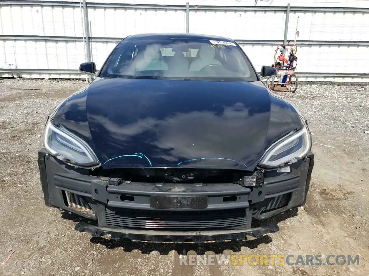 5 Photograph of a damaged car 5YJSA1E26KF308042 TESLA MODEL S 2019
