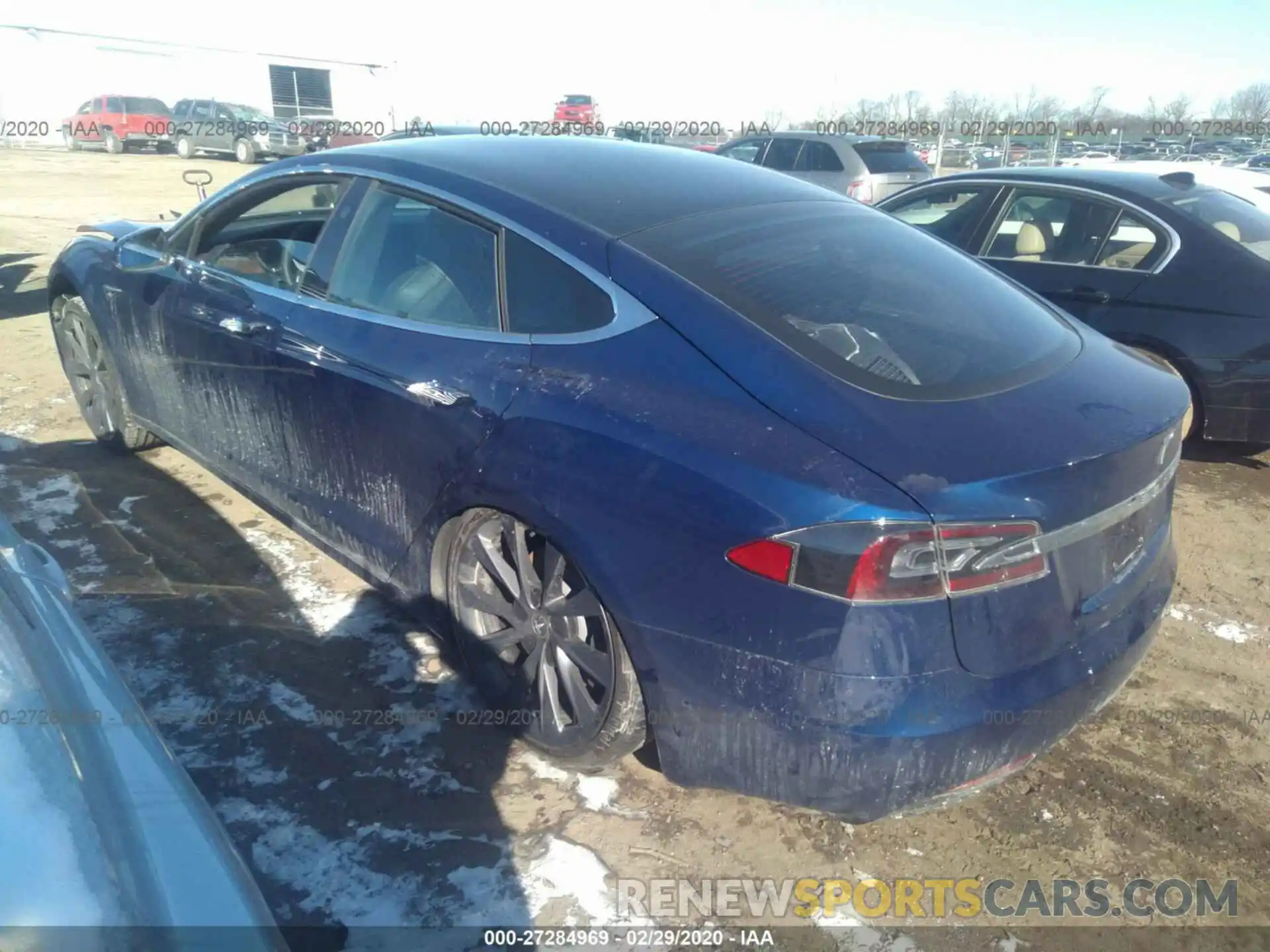 3 Photograph of a damaged car 5YJSA1E26KF339520 TESLA MODEL S 2019