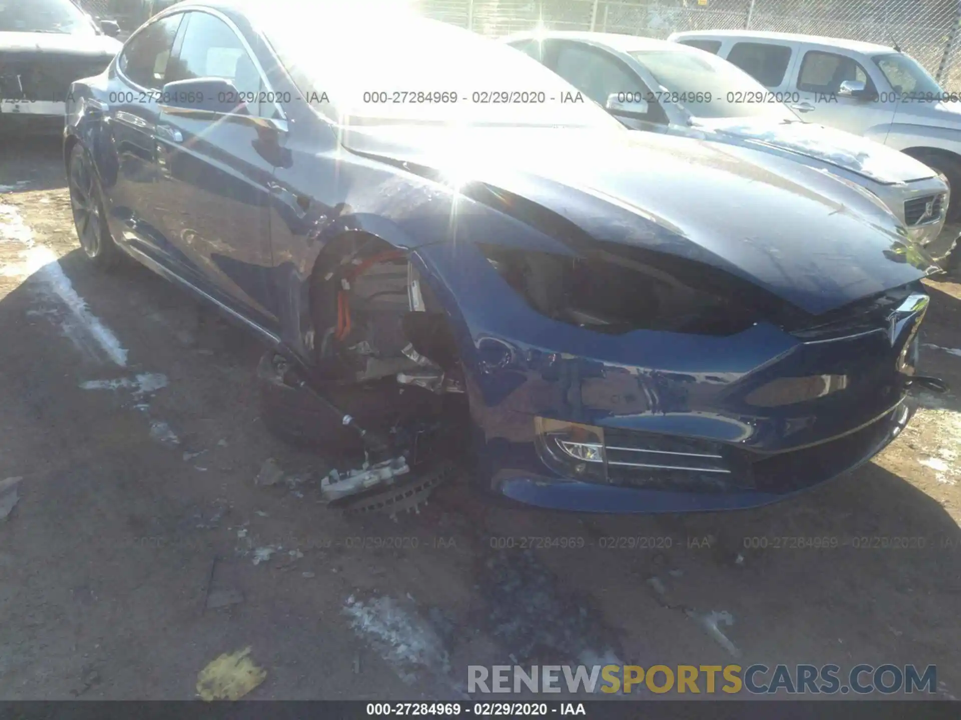 6 Photograph of a damaged car 5YJSA1E26KF339520 TESLA MODEL S 2019