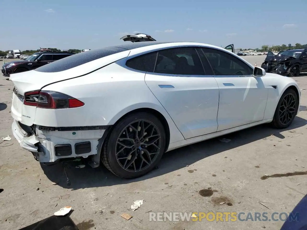 3 Photograph of a damaged car 5YJSA1E26KF347374 TESLA MODEL S 2019