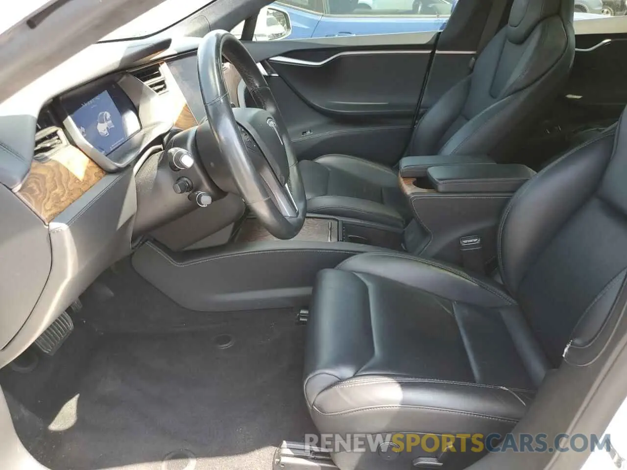 7 Photograph of a damaged car 5YJSA1E26KF347374 TESLA MODEL S 2019