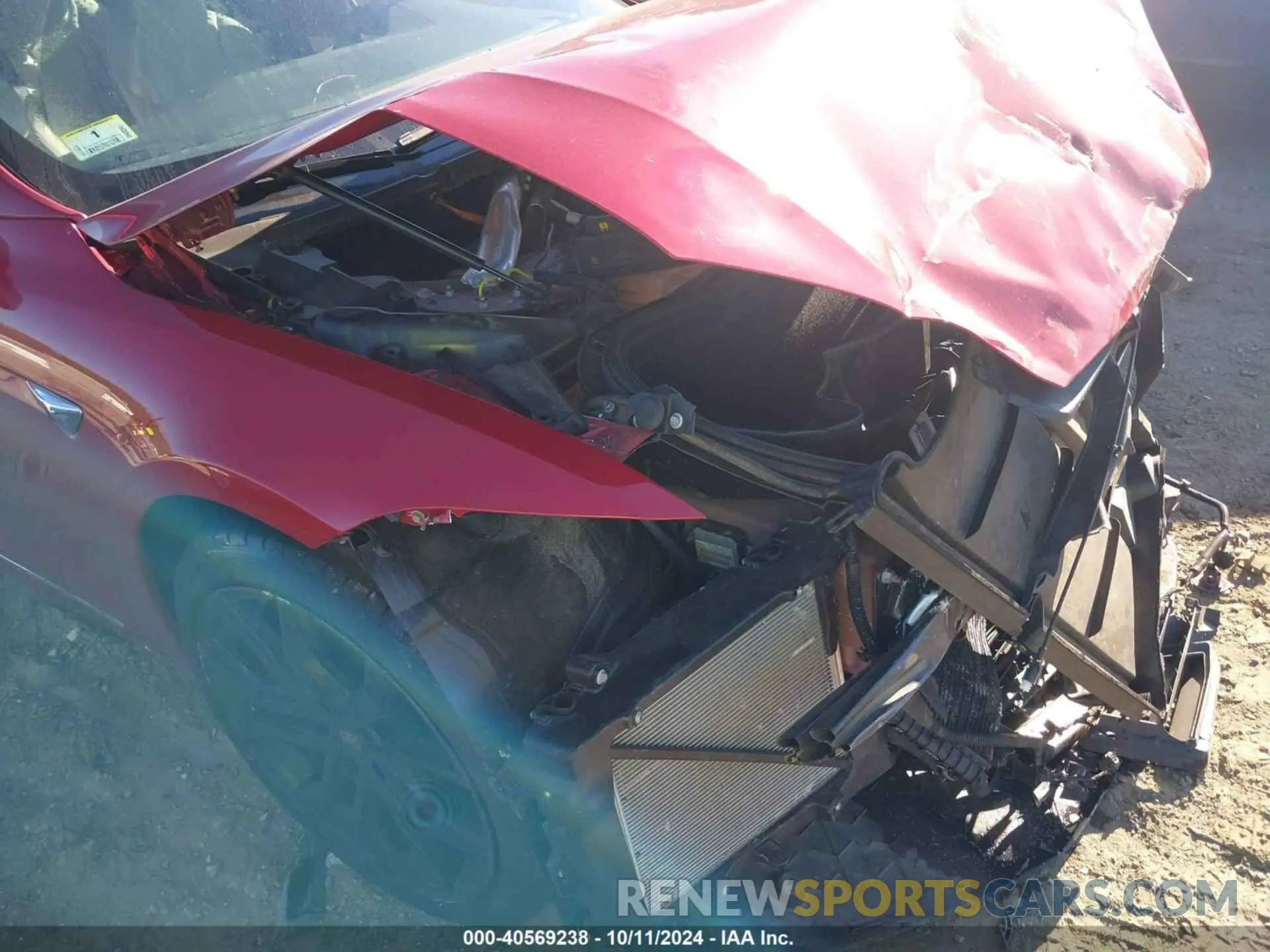 22 Photograph of a damaged car 5YJSA1E27KF344841 TESLA MODEL S 2019