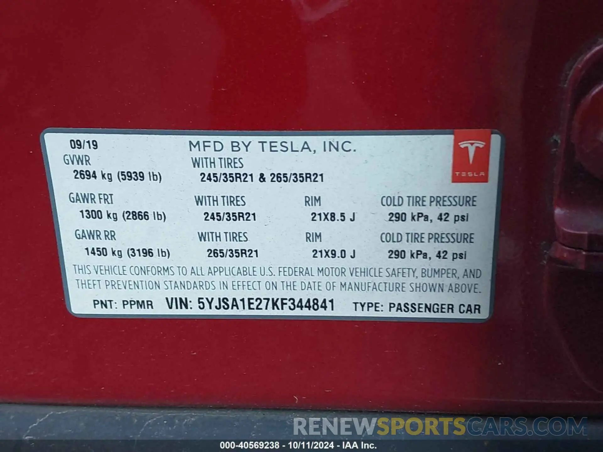 9 Photograph of a damaged car 5YJSA1E27KF344841 TESLA MODEL S 2019