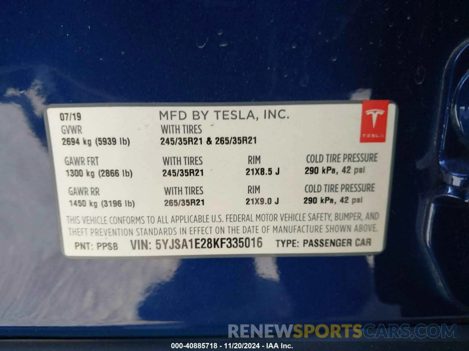9 Photograph of a damaged car 5YJSA1E28KF335016 TESLA MODEL S 2019