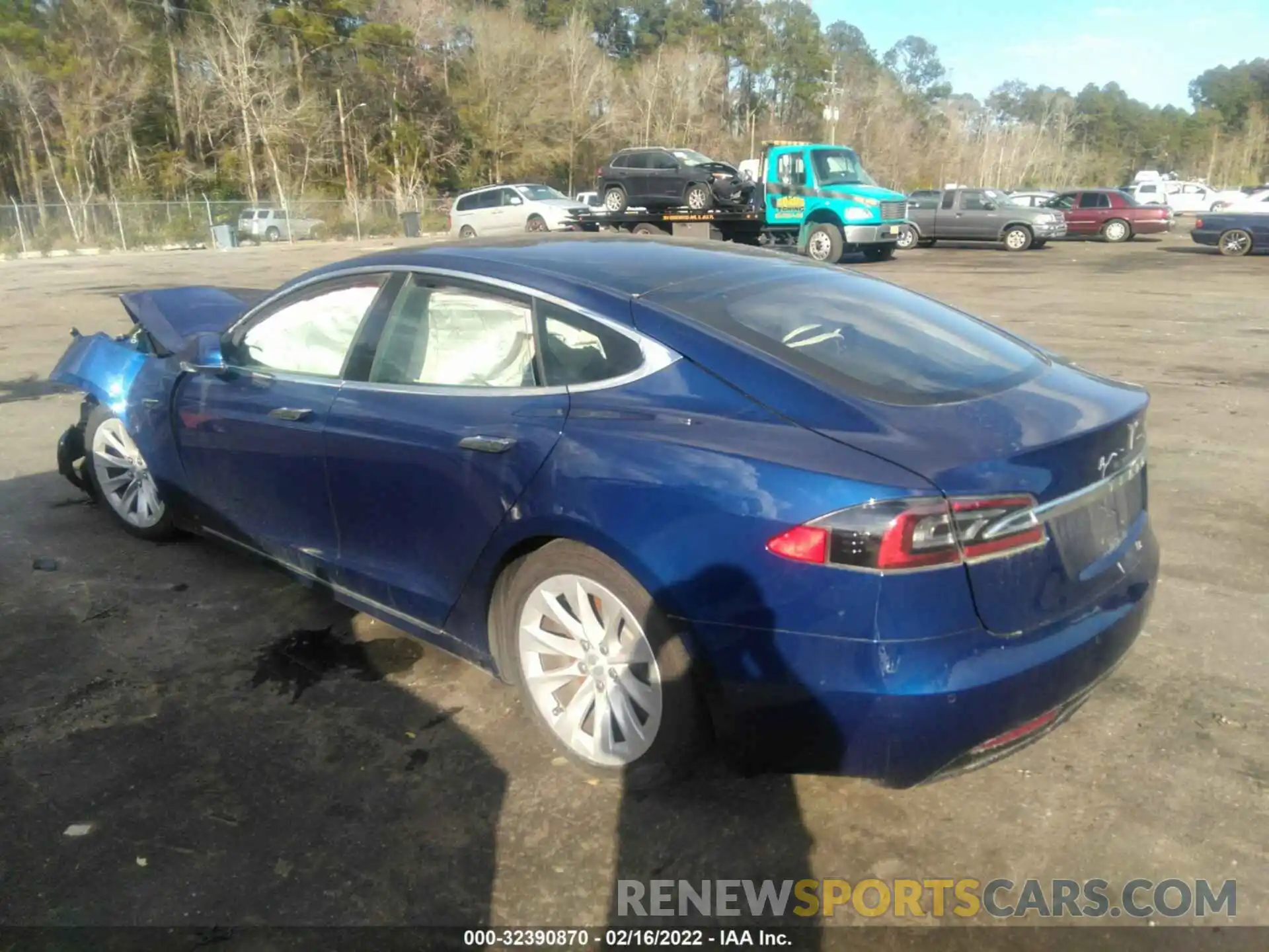 3 Photograph of a damaged car 5YJSA1E28KF335873 TESLA MODEL S 2019