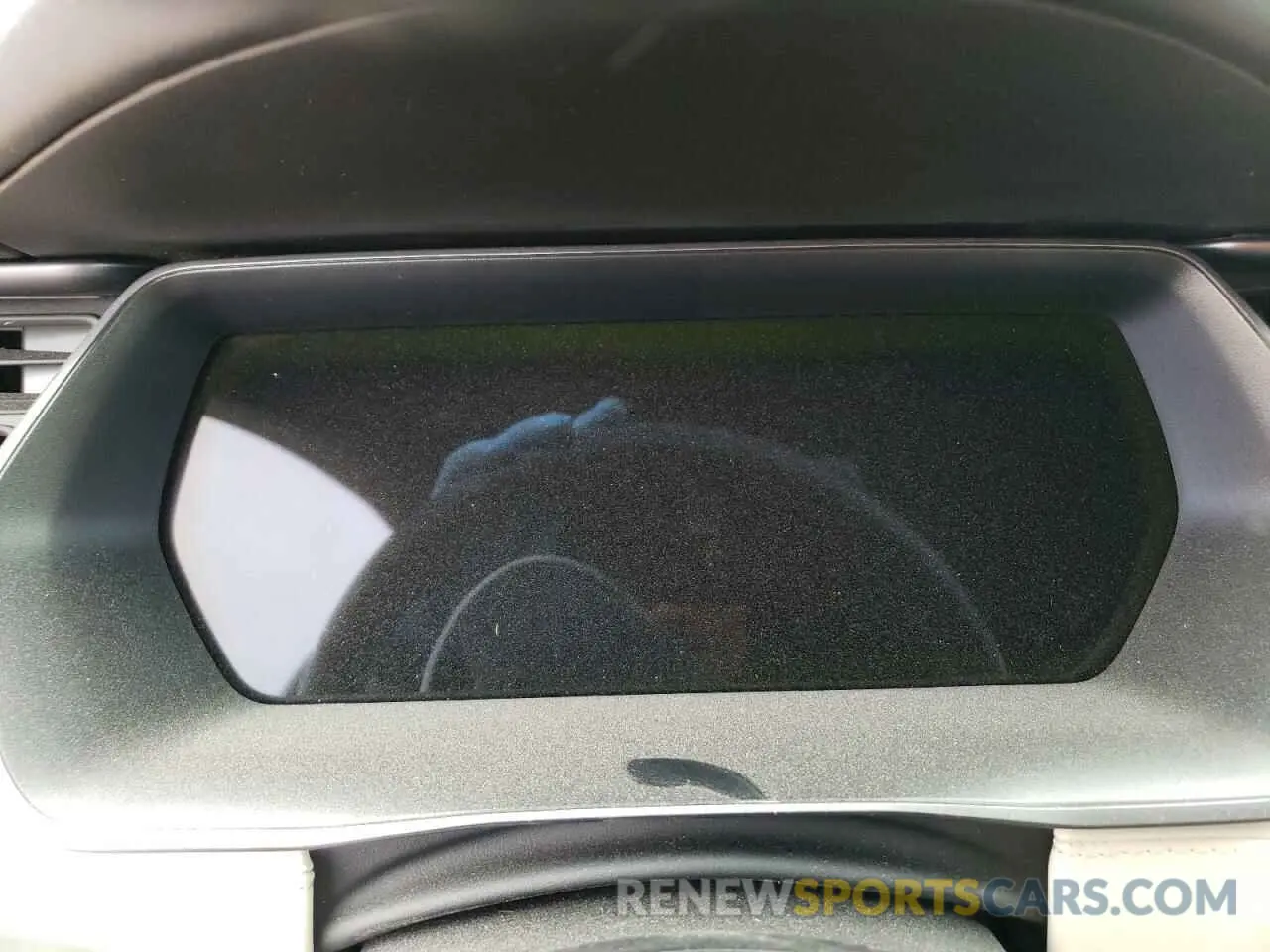 9 Photograph of a damaged car 5YJSA1E29KF347384 TESLA MODEL S 2019