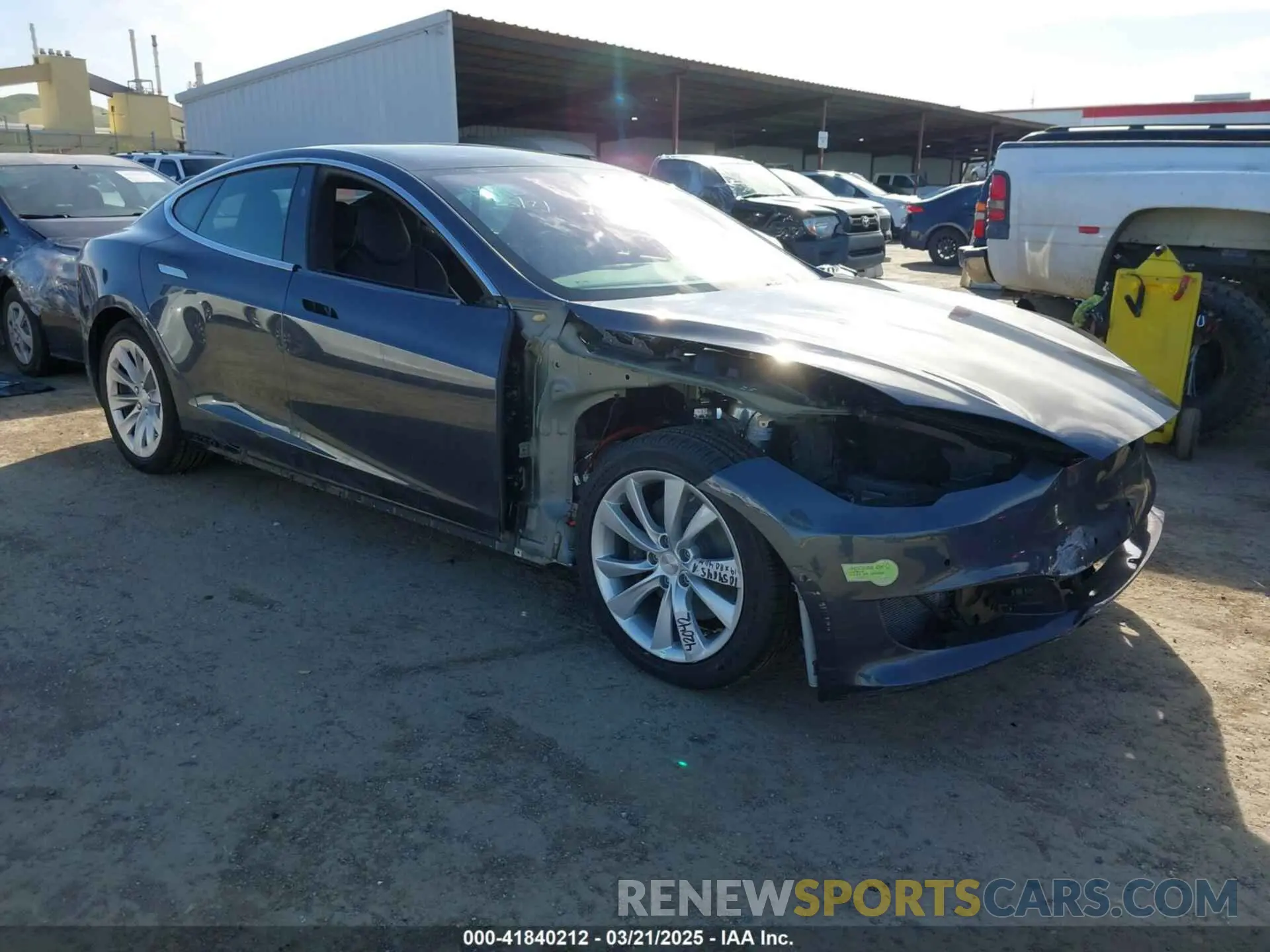 1 Photograph of a damaged car 5YJSA1E29KF348051 TESLA MODEL S 2019