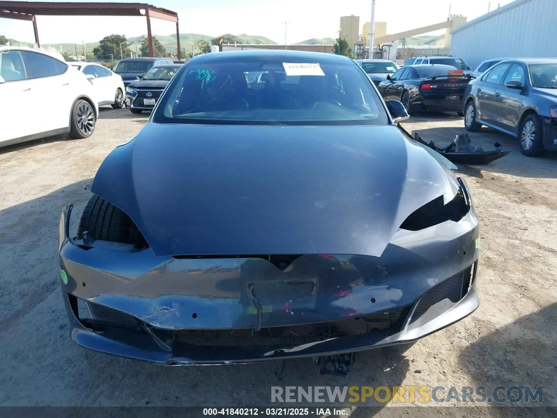 13 Photograph of a damaged car 5YJSA1E29KF348051 TESLA MODEL S 2019