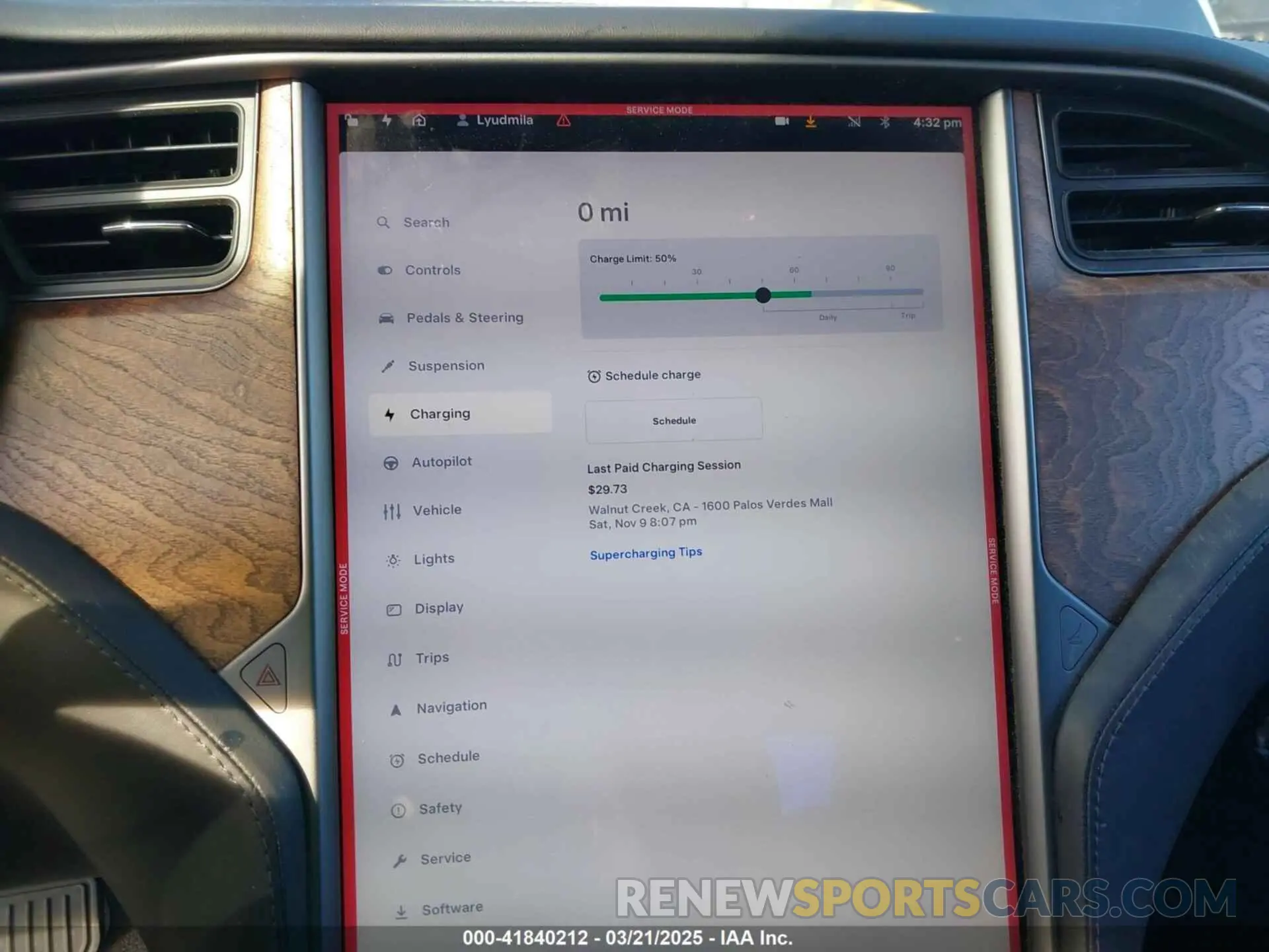 18 Photograph of a damaged car 5YJSA1E29KF348051 TESLA MODEL S 2019
