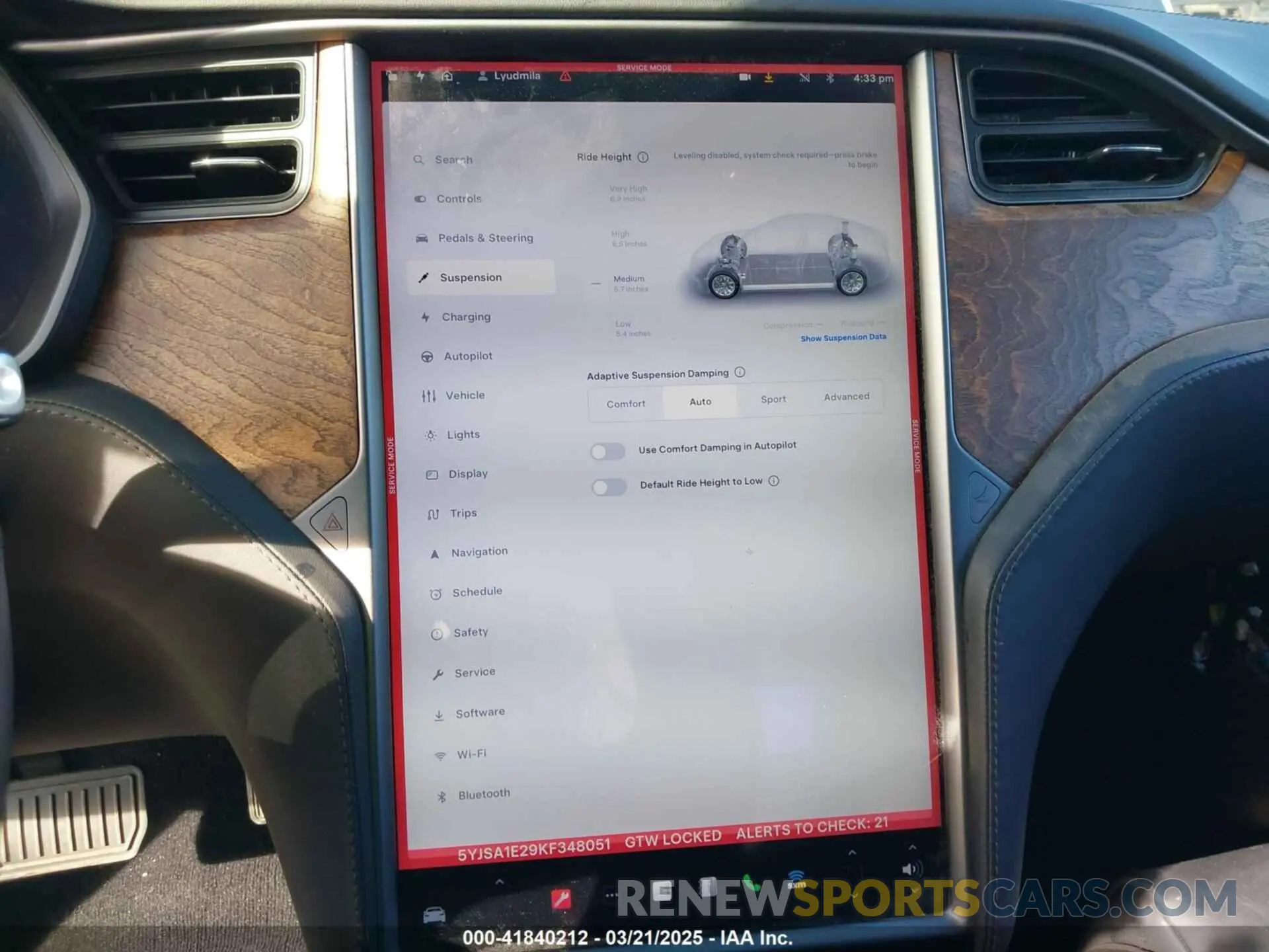 19 Photograph of a damaged car 5YJSA1E29KF348051 TESLA MODEL S 2019