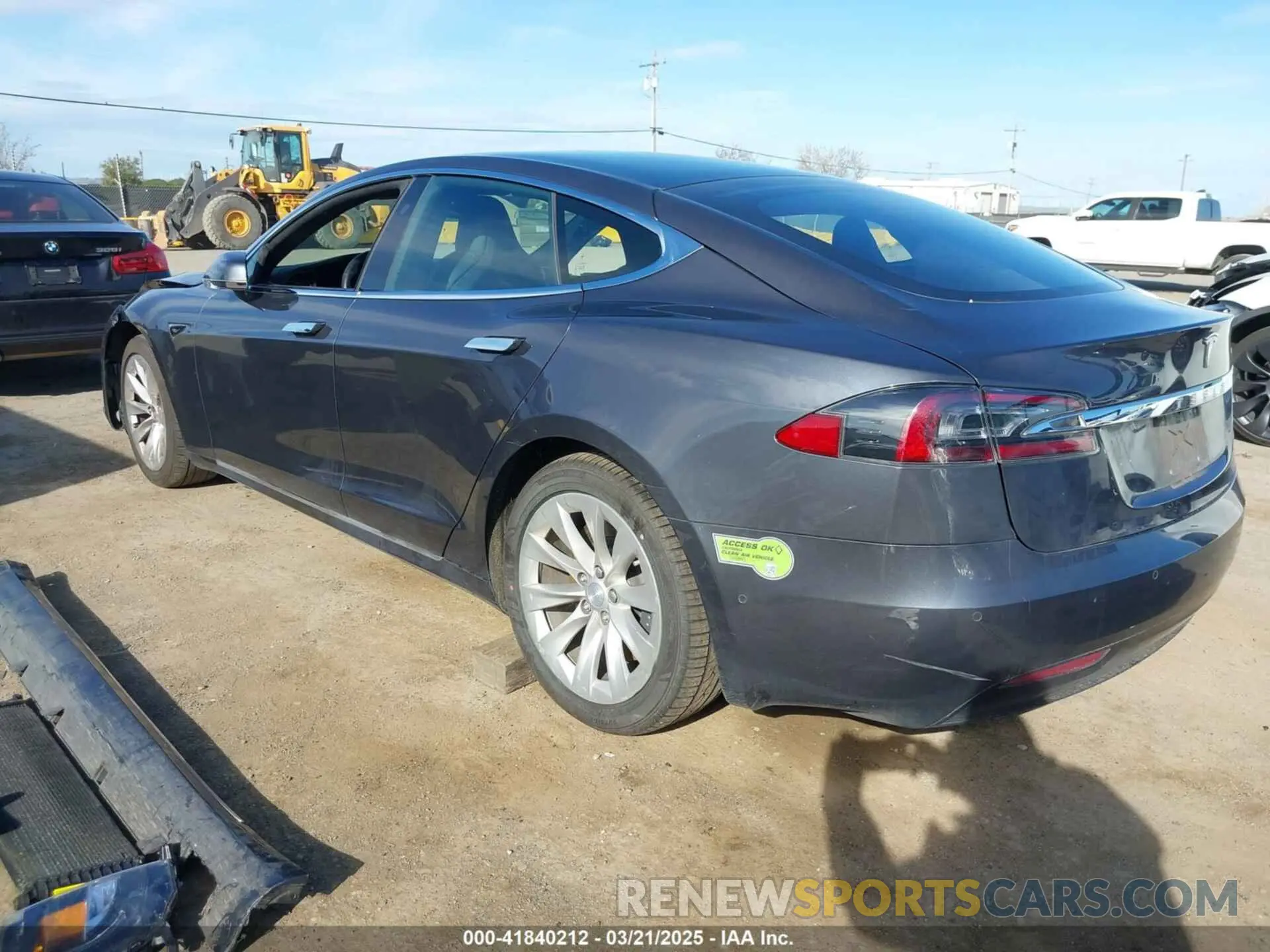 3 Photograph of a damaged car 5YJSA1E29KF348051 TESLA MODEL S 2019